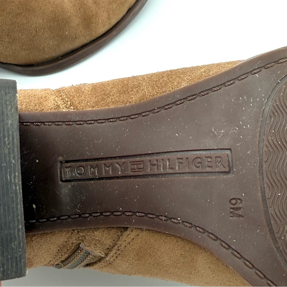 Tommy Hilfiger Women's Brown Suede Ankle Boots Size 6 Heels Zip Zipper - Picture 12 of 13